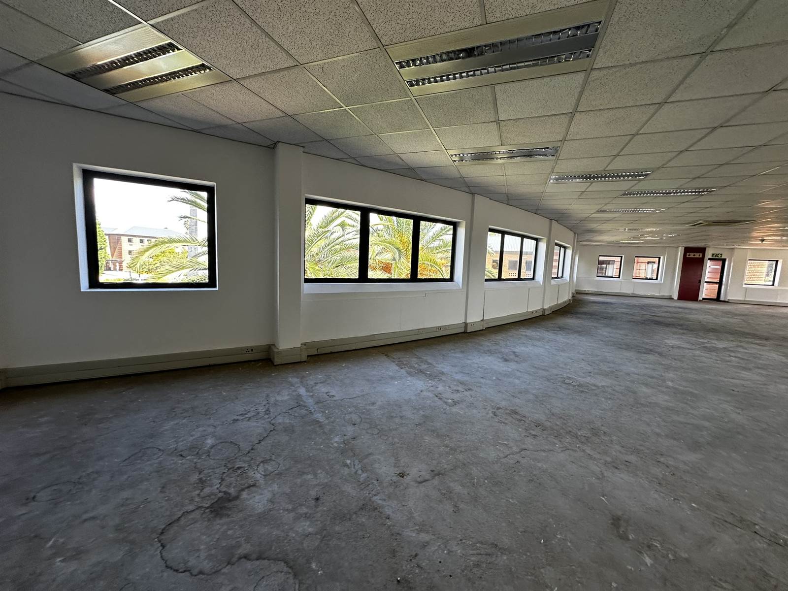 327.3  m² Commercial space in Bedfordview photo number 6