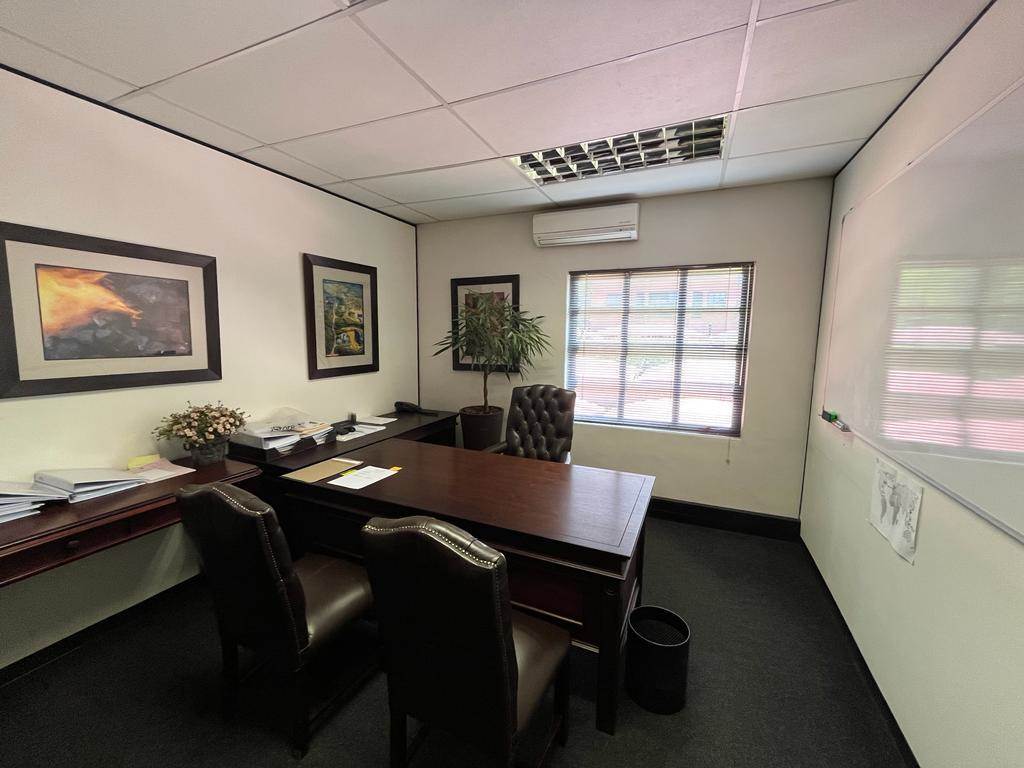 752  m² Commercial space in Bryanston photo number 10