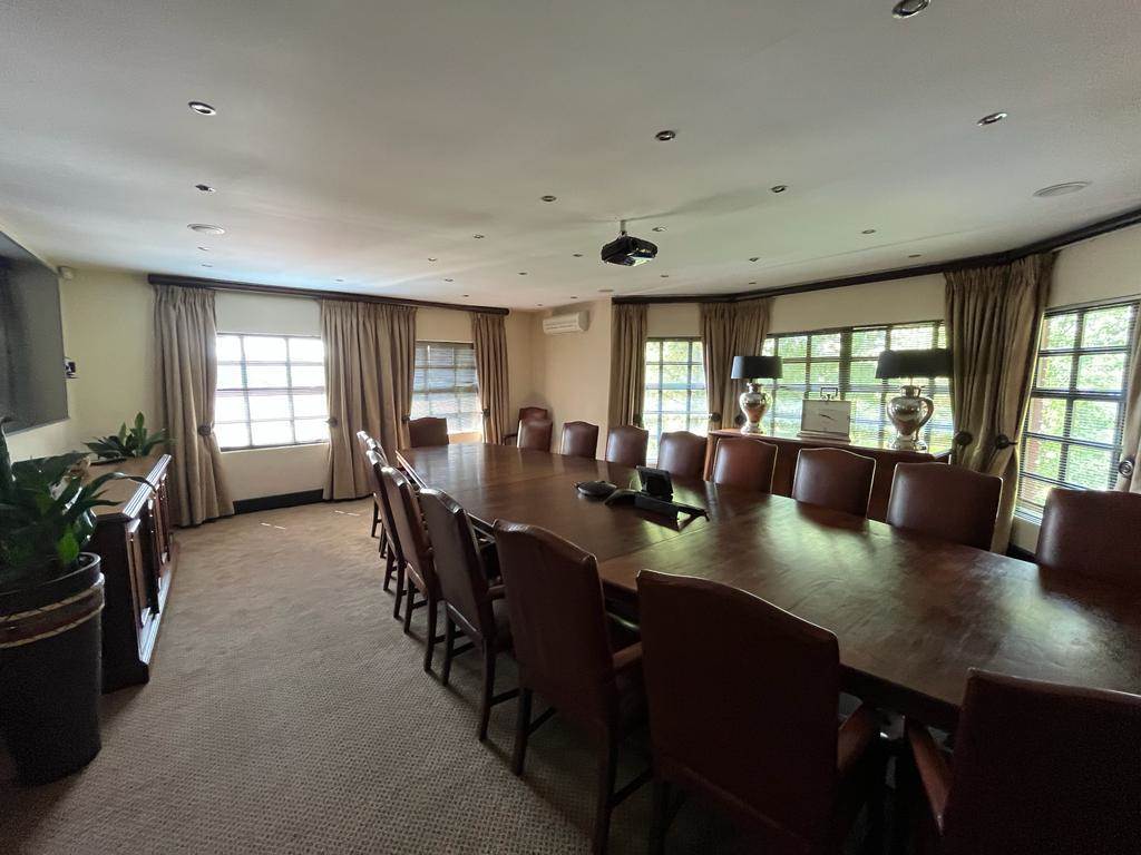 752  m² Commercial space in Bryanston photo number 7