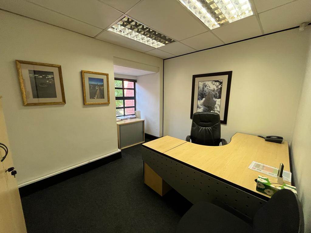 752  m² Commercial space in Bryanston photo number 13