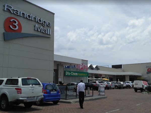 68  m² Retail Space