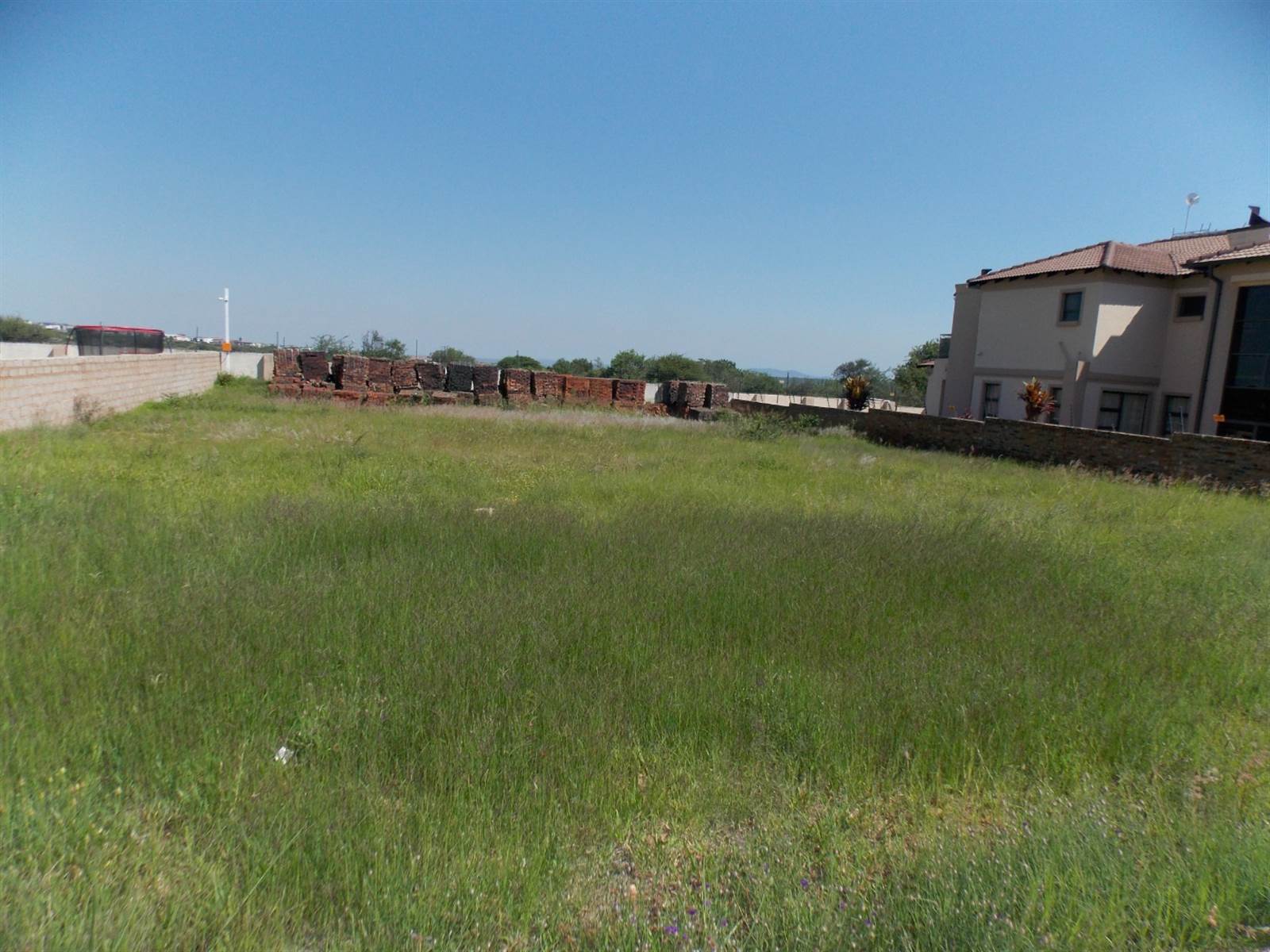 732 m² Land available in Bendor photo number 3
