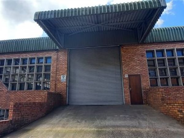 408  m² Industrial space