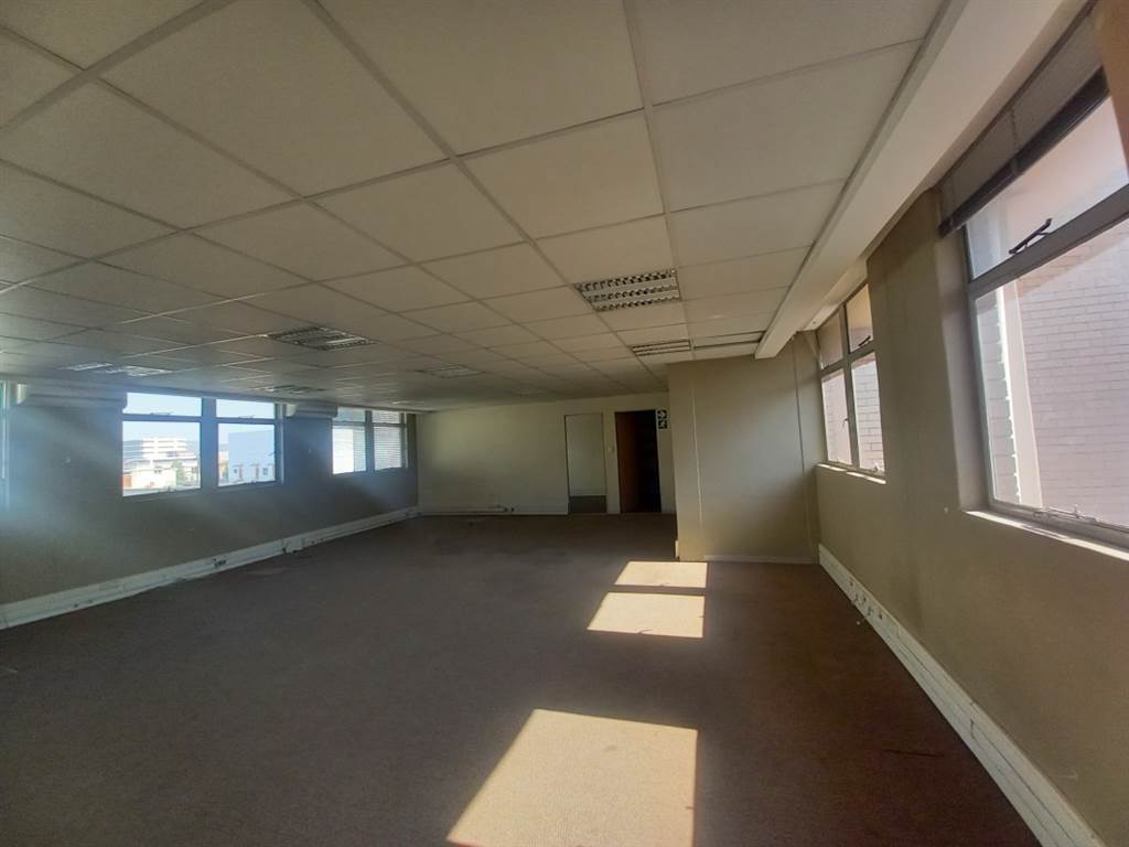 3684  m² Office Space in Arcadia photo number 18