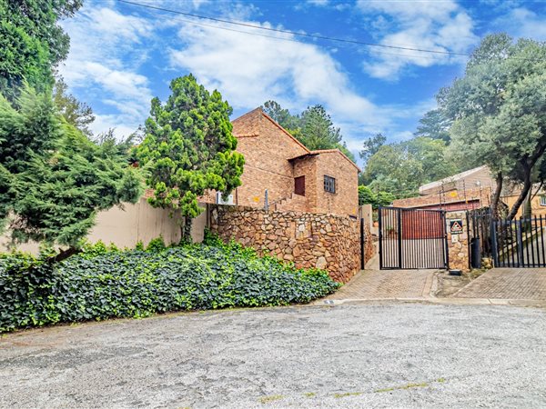 3 Bedroom House 3 Bedroom House