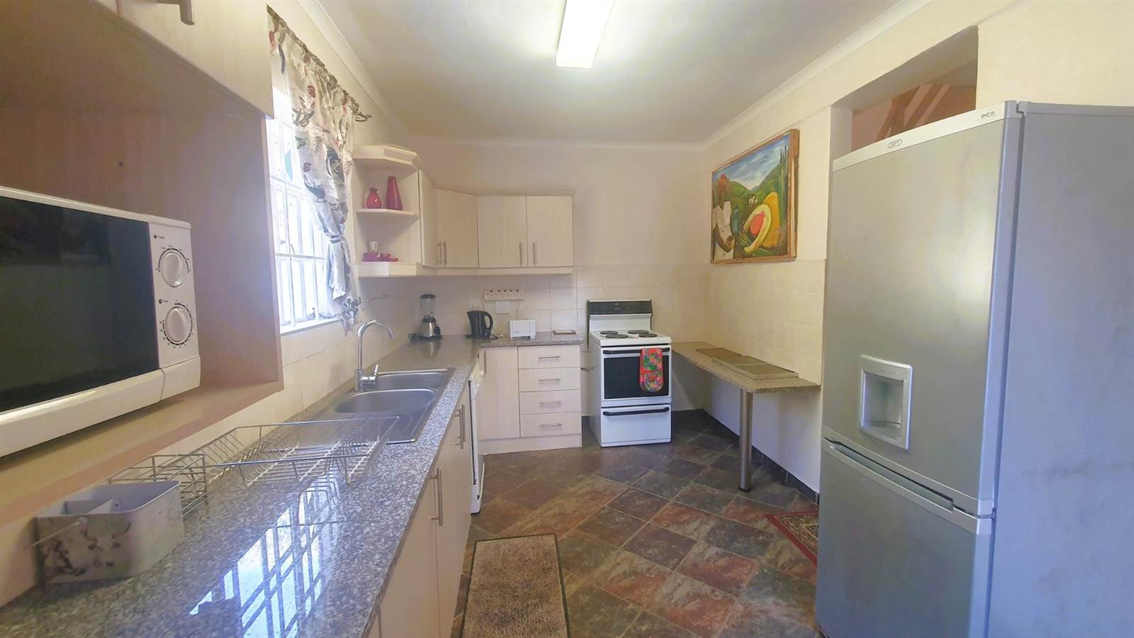 4 Bed House in Underberg photo number 11