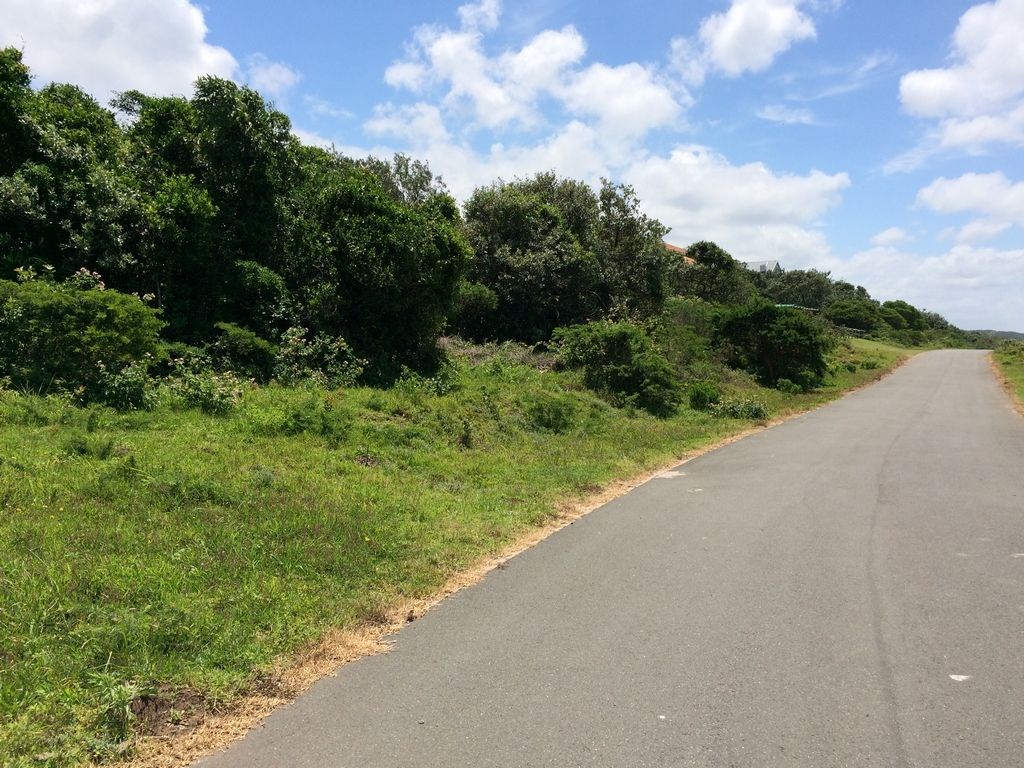 816 m² Land available in Cintsa photo number 9