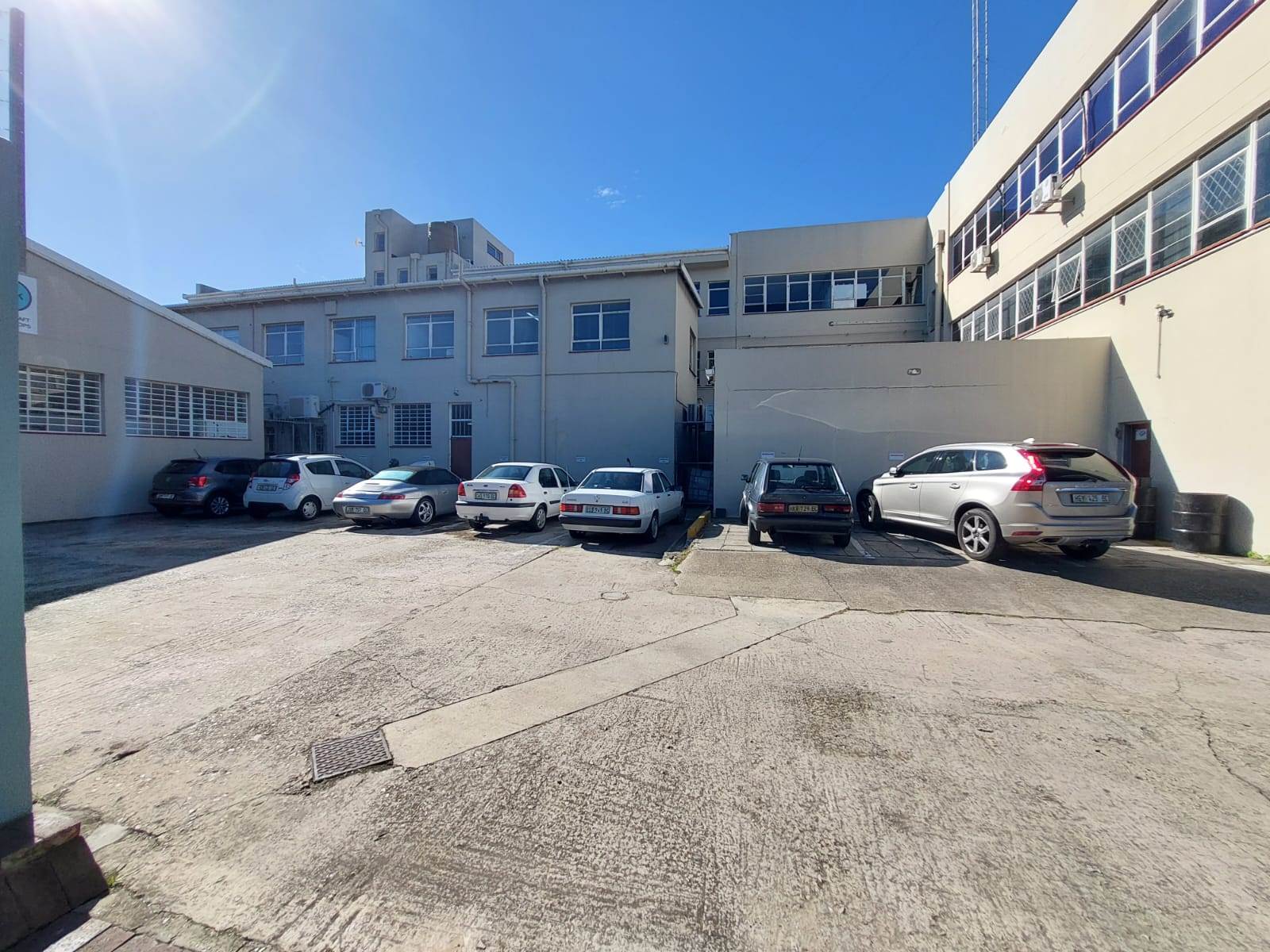 160  m² Commercial space in Port Elizabeth Central photo number 4
