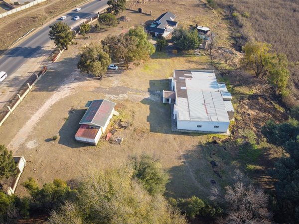 2 ha Smallholding 2 ha Smallholding