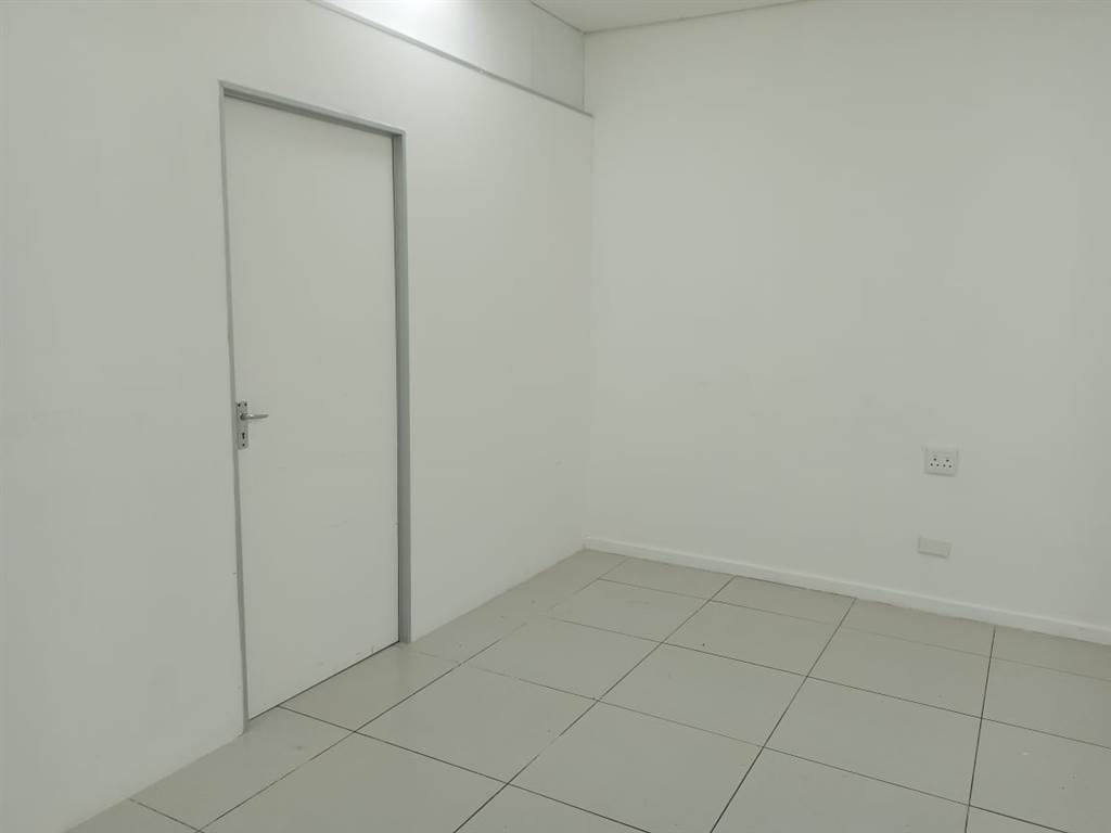 105  m² Commercial space in Musgrave photo number 22
