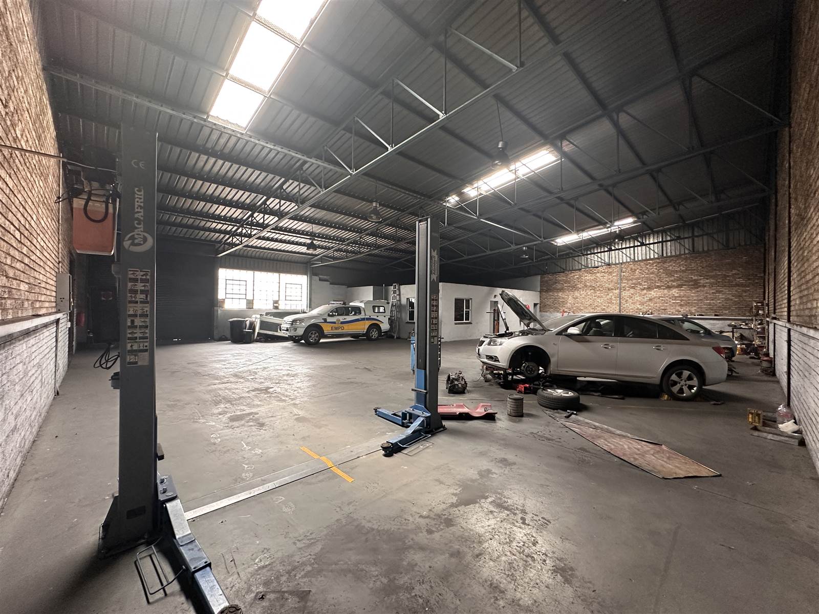 440  m² Industrial space in Wadeville photo number 13