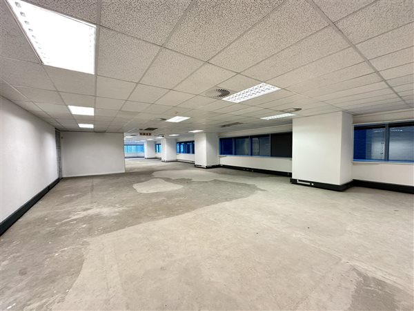 637  m² Commercial space in Foreshore
