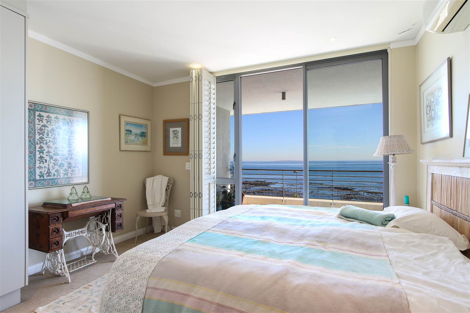 3 Bed Apartment in Mouille Point photo number 14