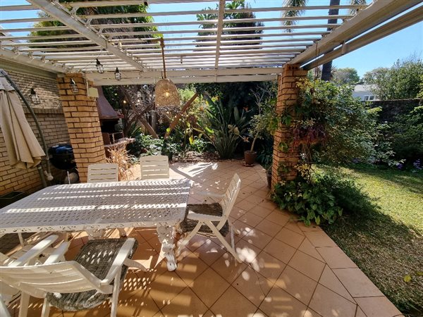 3 Bedroom Townhouse 3 Bedroom Townhouse