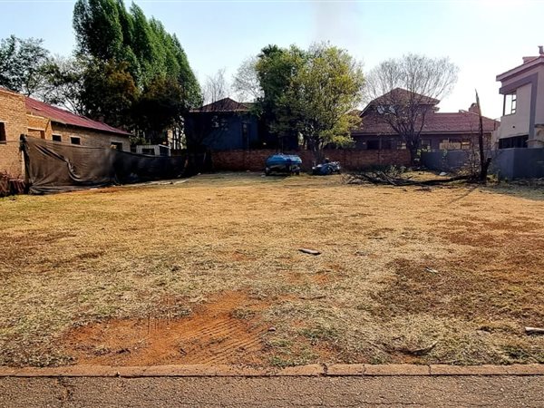 592 m² Land 592 m² Land