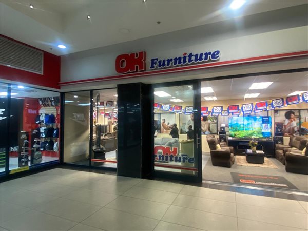 1 423 m² Retail Space 1 423 m² Retail Space