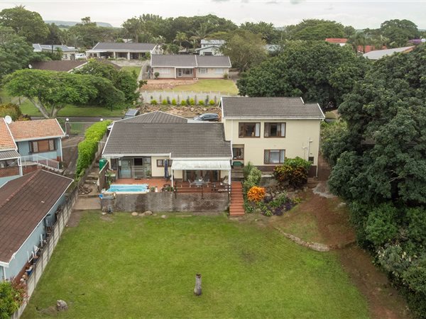 4 Bedroom House 4 Bedroom House