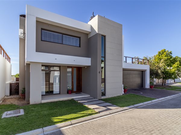 3 Bedroom House 3 Bedroom House