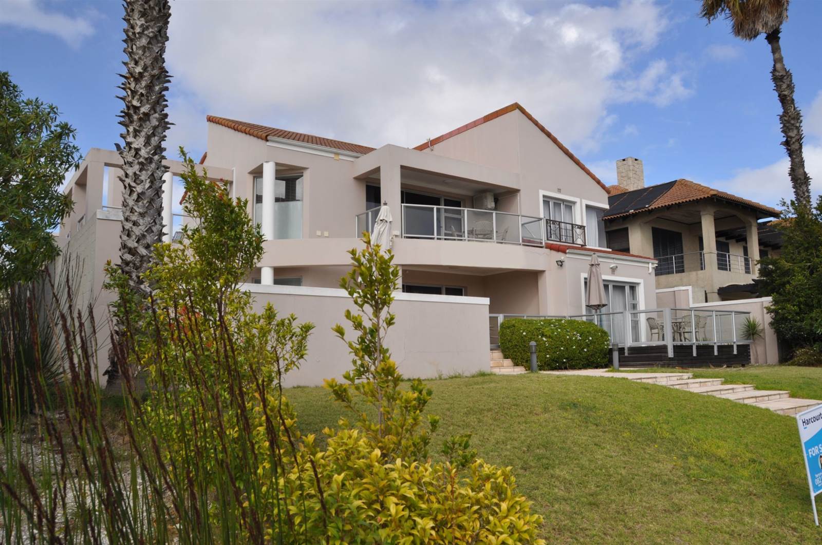 6 Bed House in Port Owen photo number 1