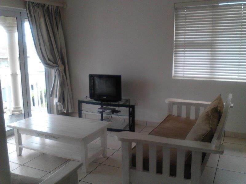 2 Bed Apartment in Melville photo number 15