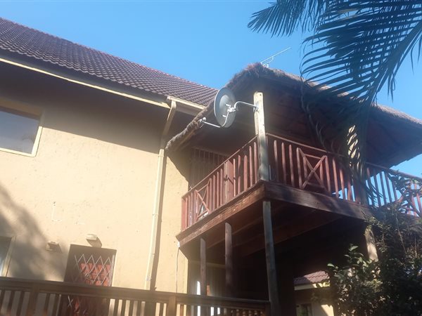 2 Bedroom House 2 Bedroom House