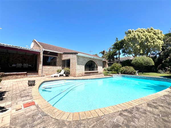 3 Bedroom House 3 Bedroom House