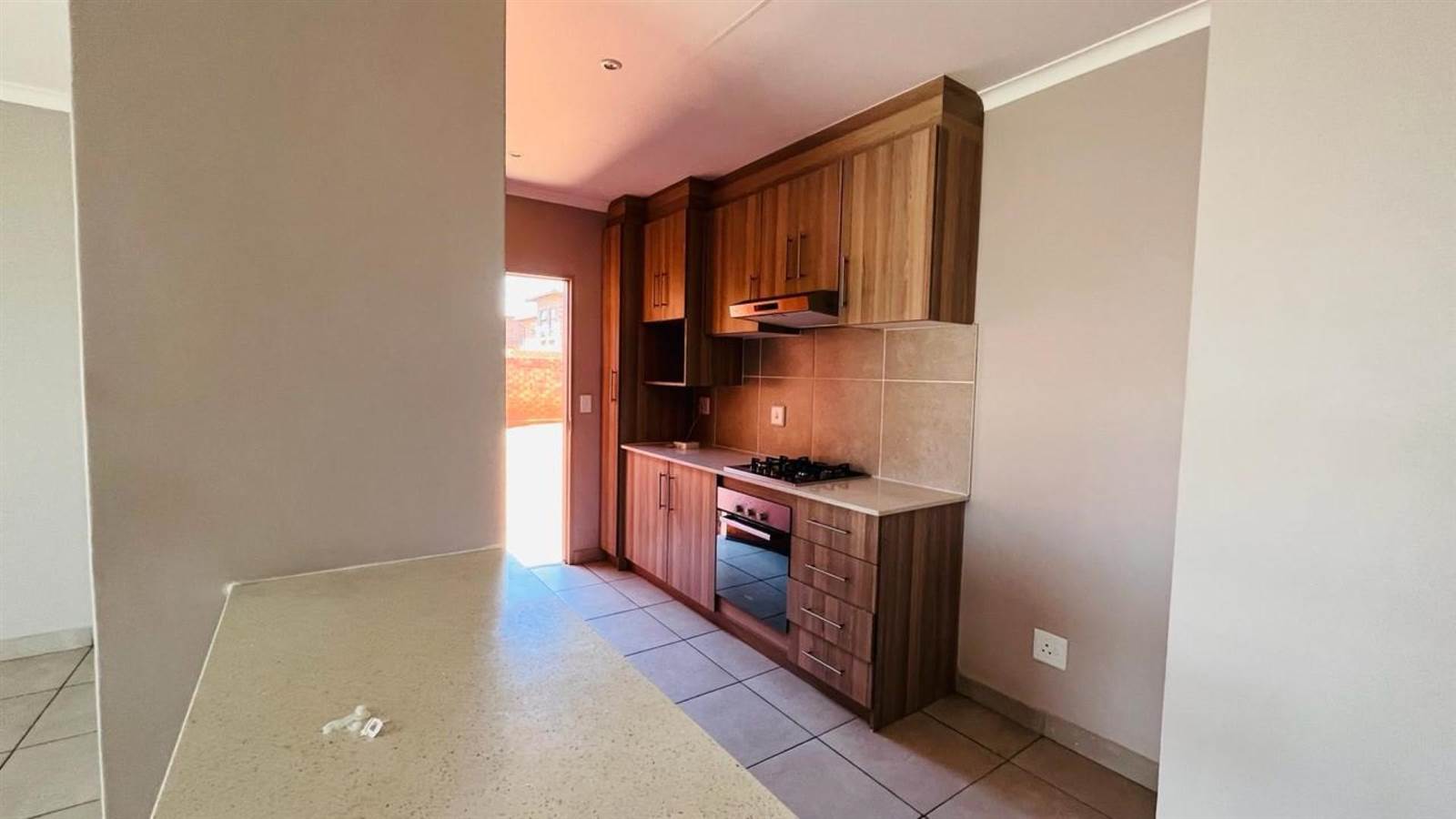 3 Bed House in Witbank Central photo number 9