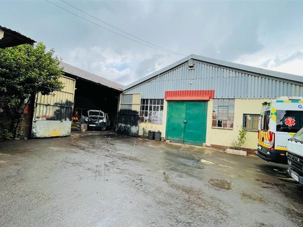 1800  m² Industrial space in Krugersdorp North