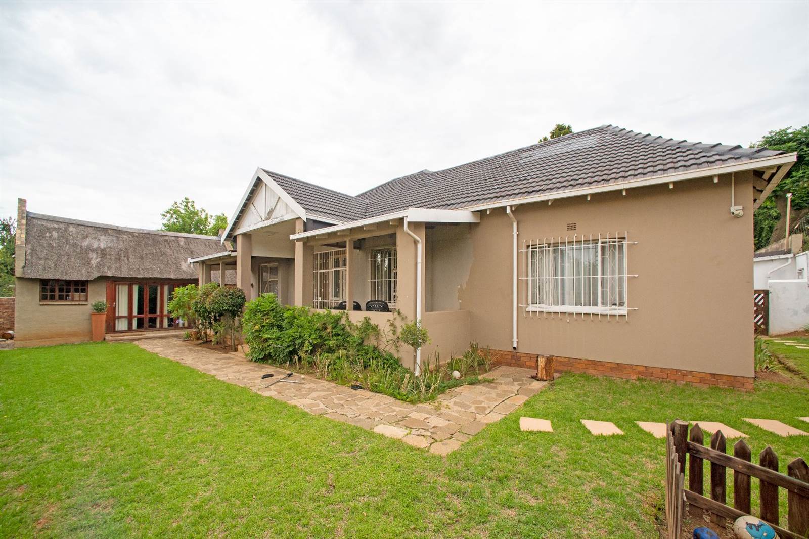 4 Bed House in Benoni Central photo number 3