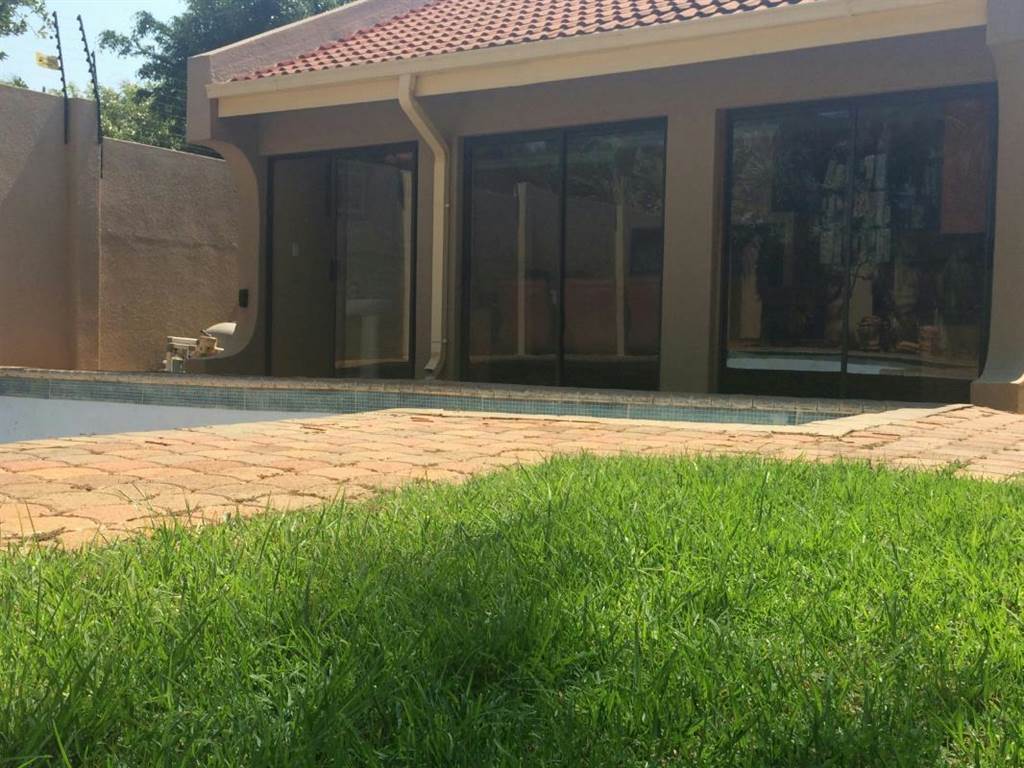 6 Bed House in Polokwane Central photo number 12