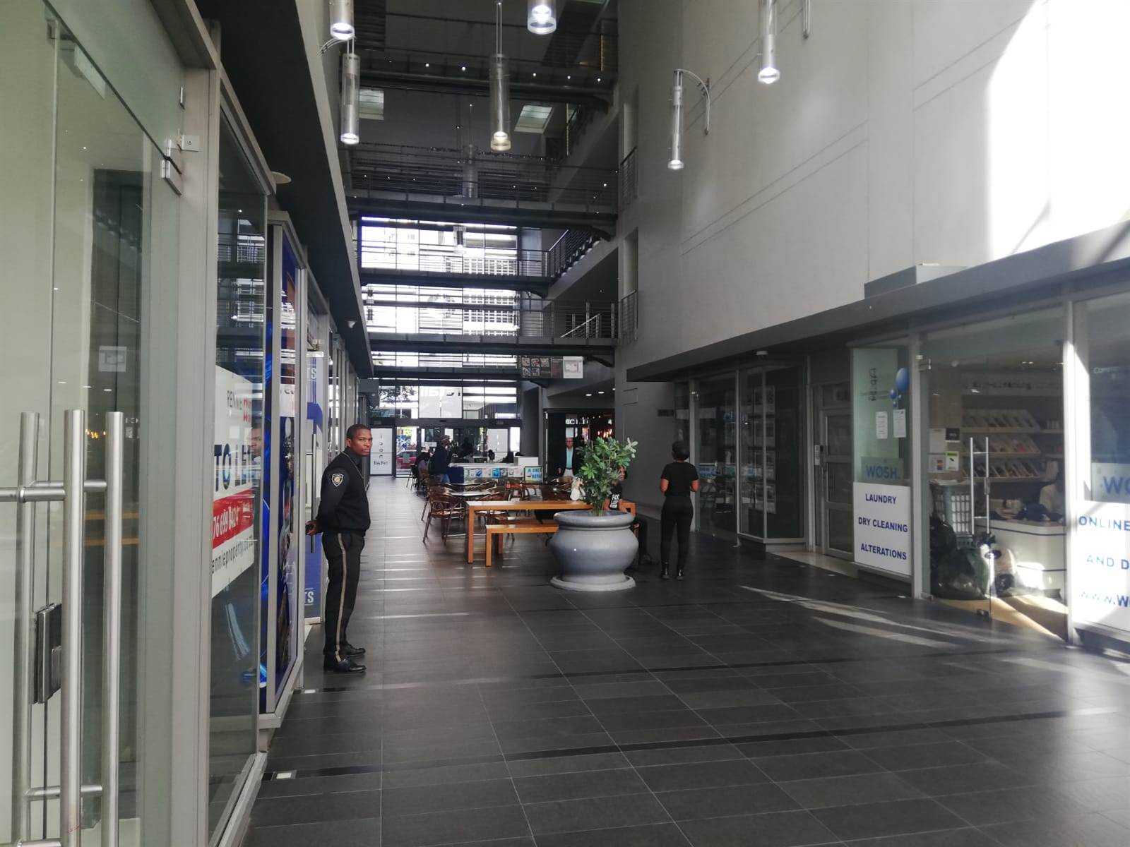 100  m² Retail Space in Cape Town City Centre photo number 12