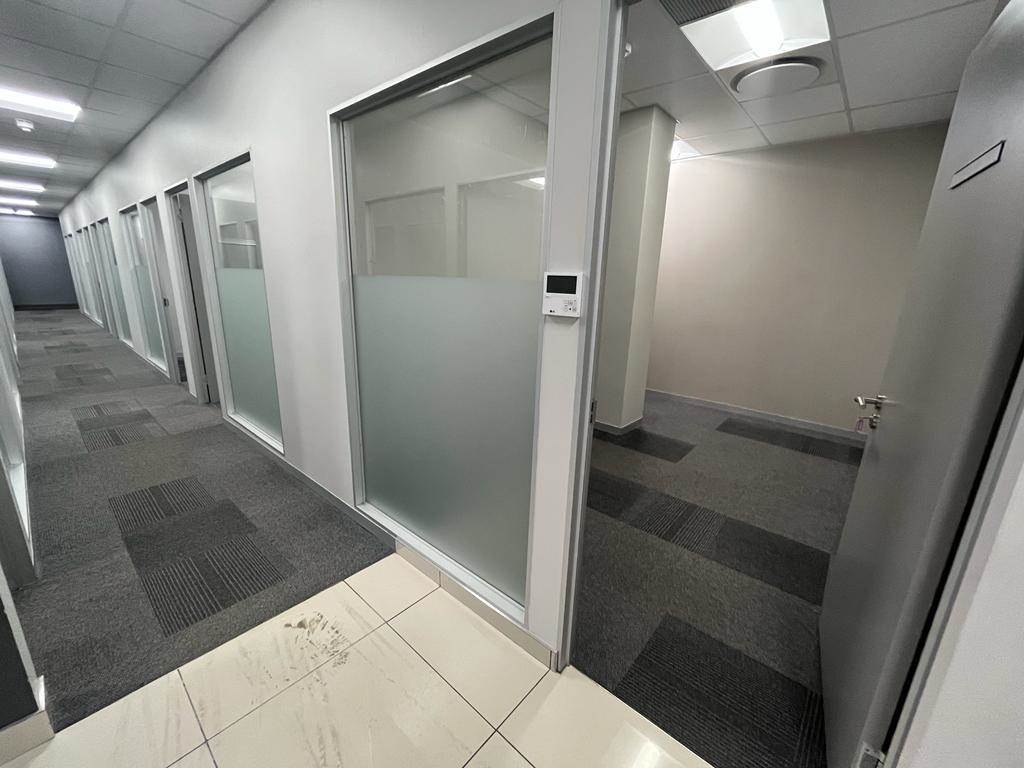 590  m² Commercial space in Parktown photo number 7