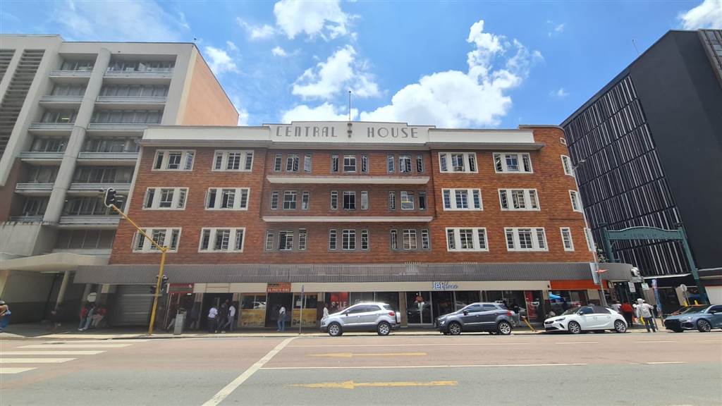 684  m² Commercial space in Pretoria Central photo number 1