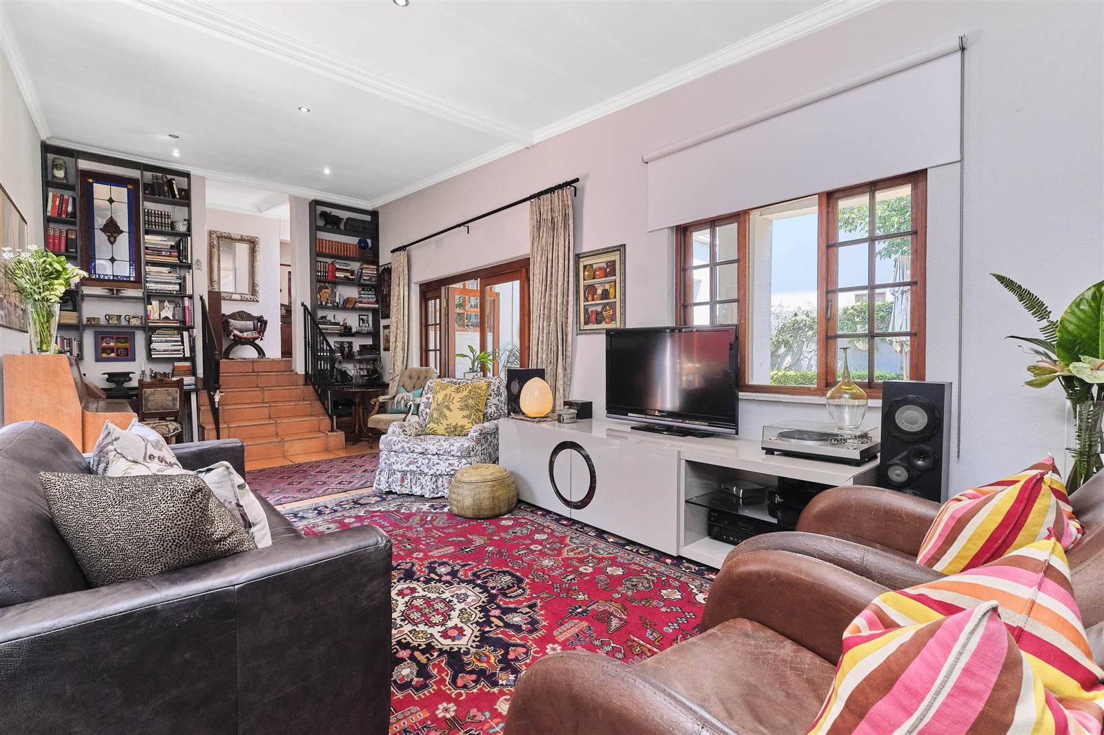 4 Bed House in Parkhurst photo number 13