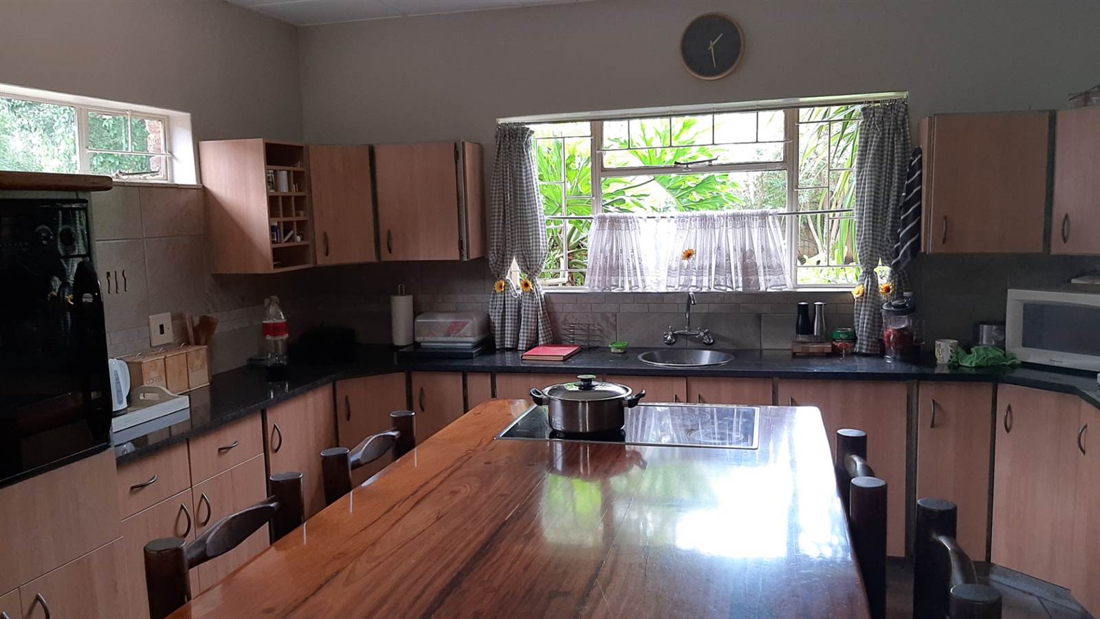 4 Bed House in Pretoria Central photo number 6