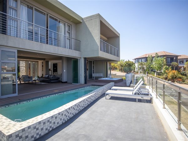 5 Bedroom House 5 Bedroom House