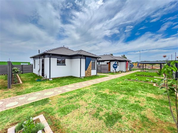 3 Bedroom House 3 Bedroom House
