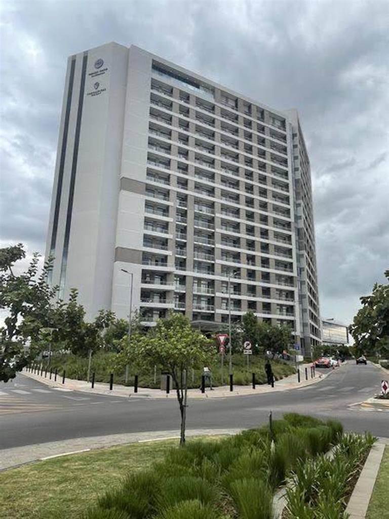 2 Bed Apartment in Menlyn photo number 29