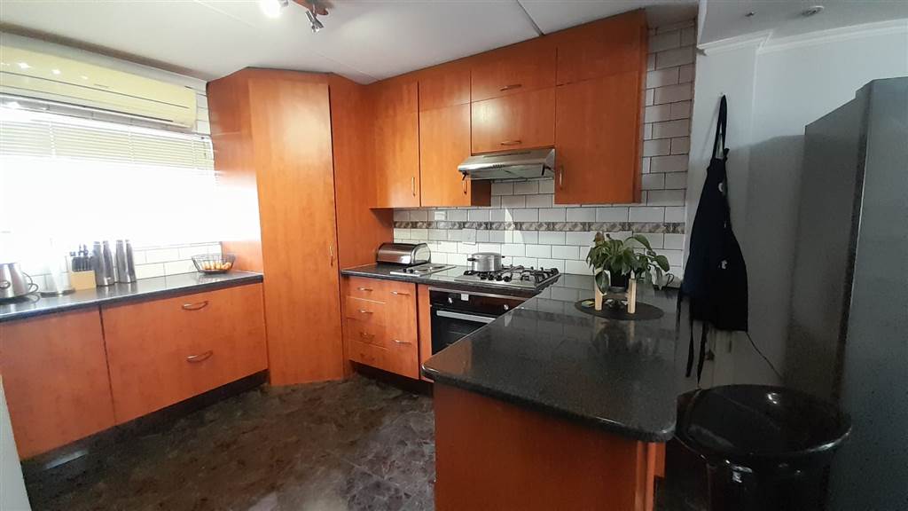 4 Bed House for sale in Halfway Gardens T4805295 Private Property