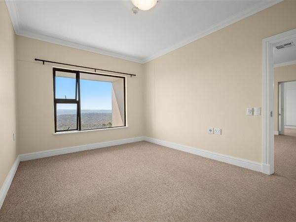 2 Bed Apartment in Bothas Hill photo number 20