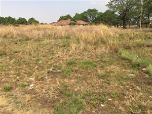1000 m² Land available in Amajuba Park