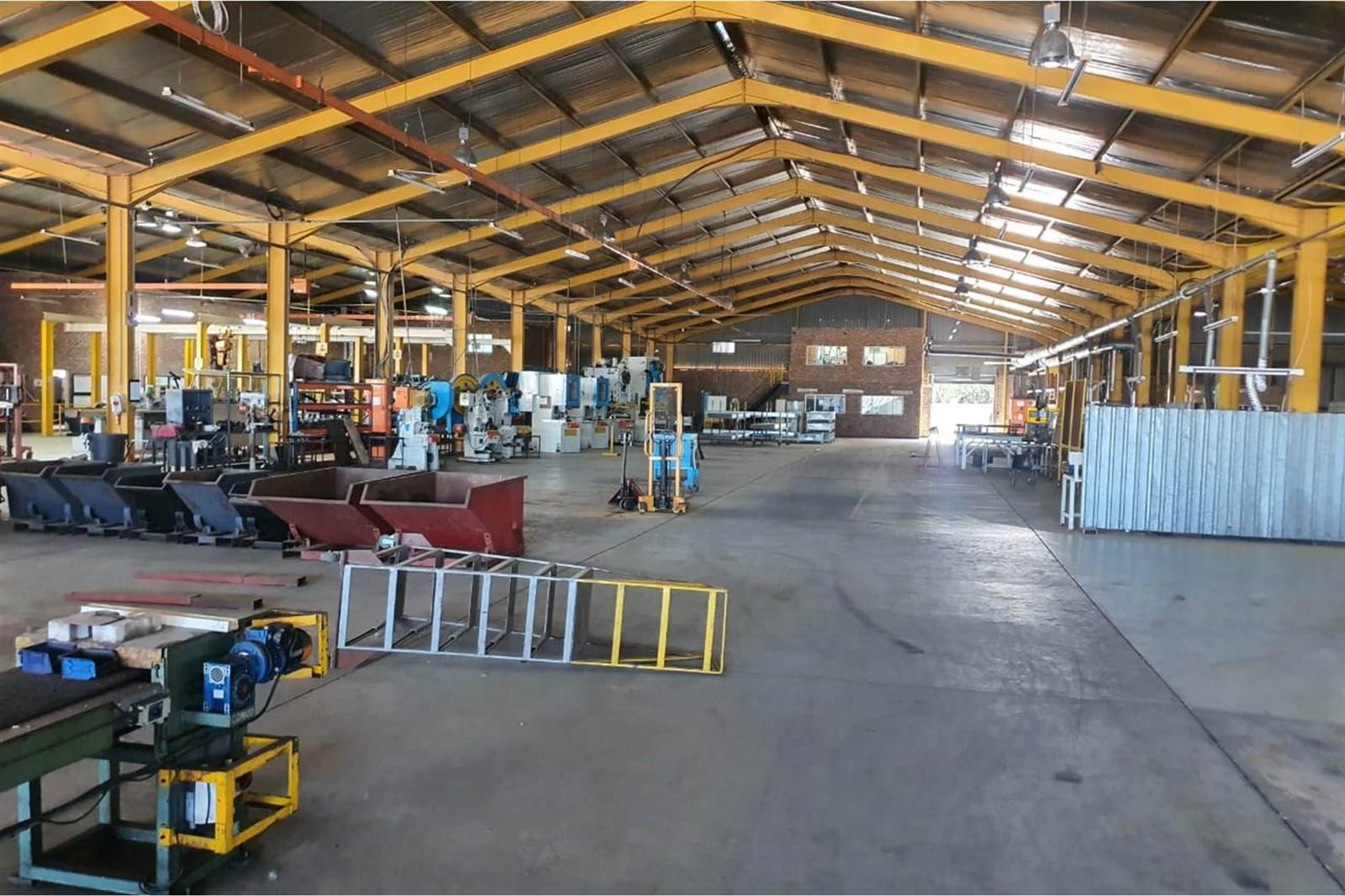 6401  m² Industrial space in Perseverance Industrial photo number 5