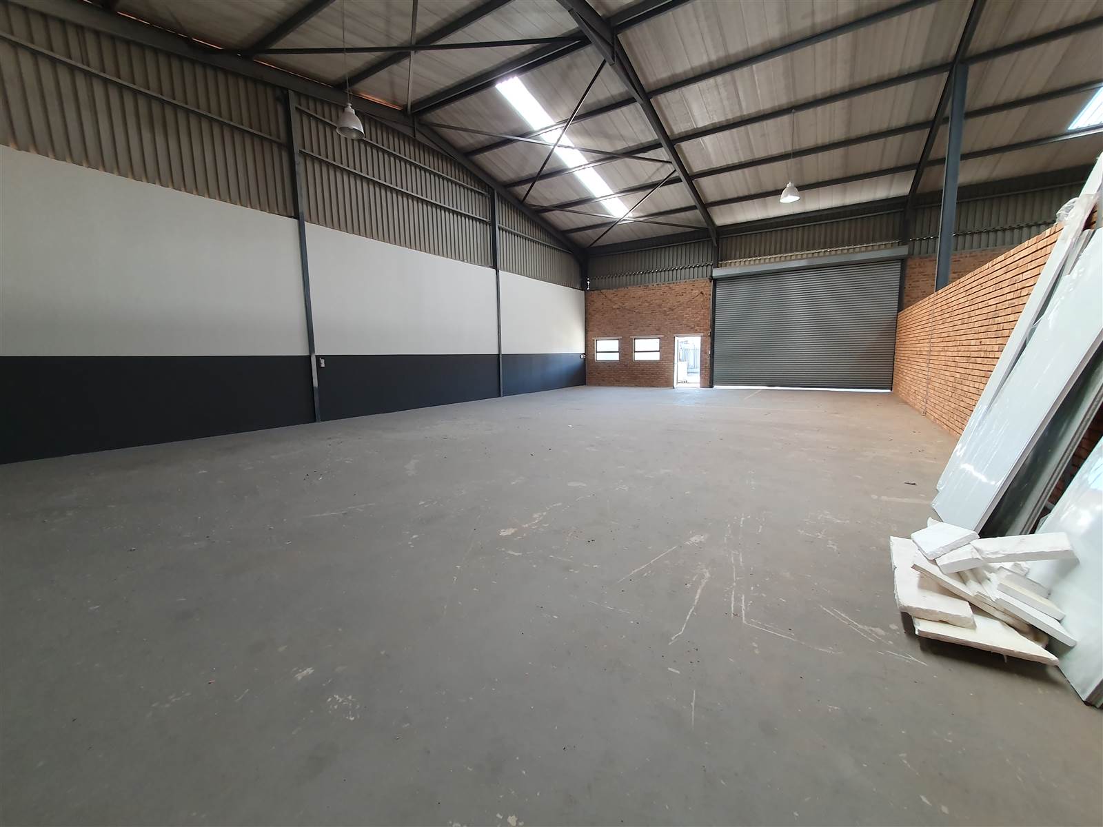 2500  m² Industrial space in Booysens photo number 26