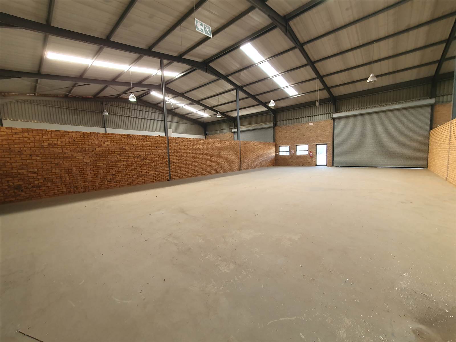 2500  m² Industrial space in Booysens photo number 11