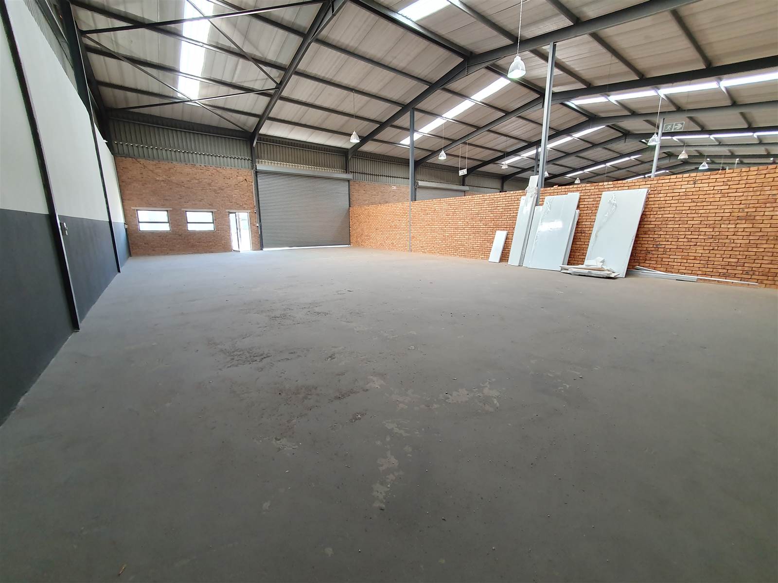 2500  m² Industrial space in Booysens photo number 21