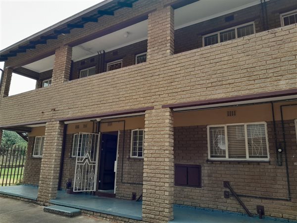 2 Bed Townhouse in Princess AH