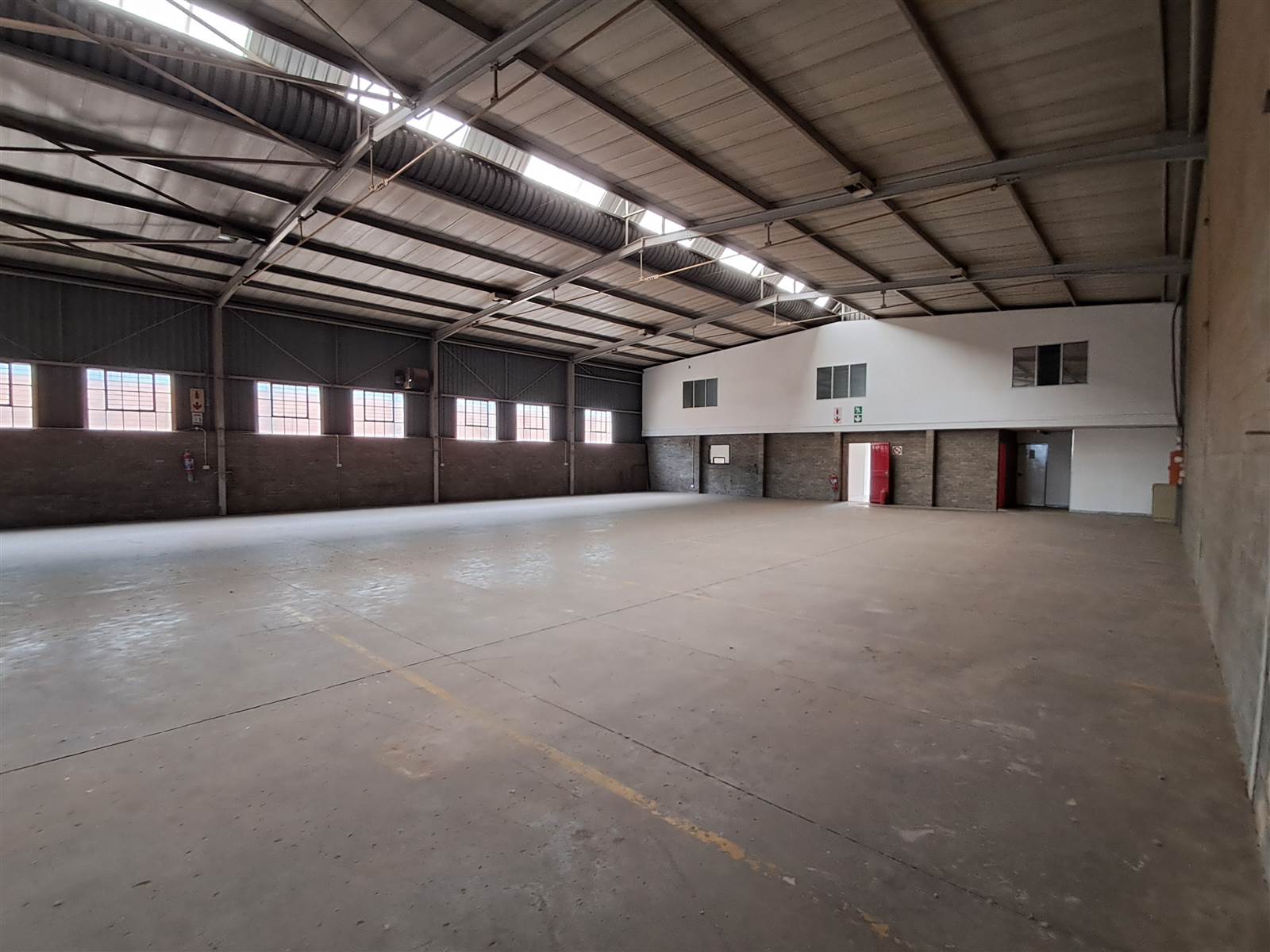 991  m² Industrial space in Kya Sands photo number 13