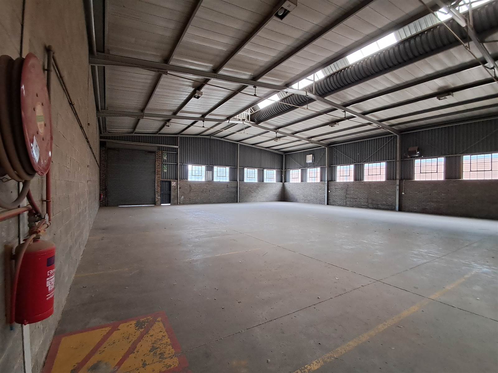 991  m² Industrial space in Kya Sands photo number 12