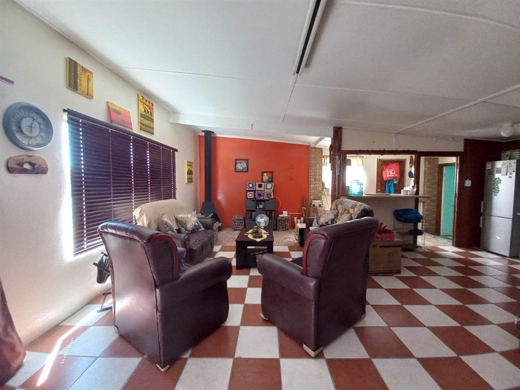 3 Bed House in Port Nolloth photo number 8