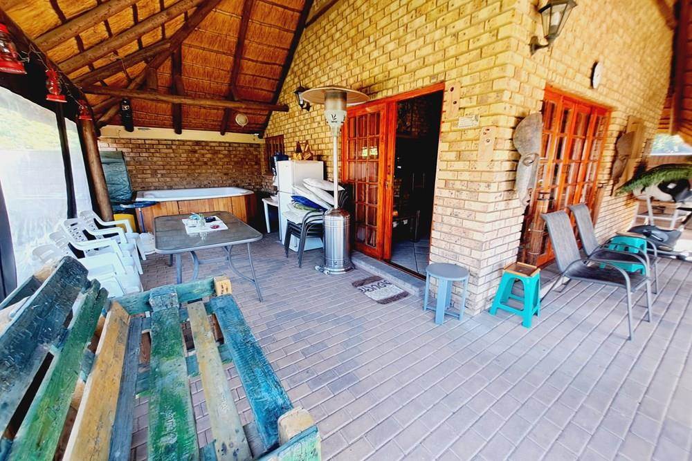 3 Bed House in Bronkhorstspruit photo number 19
